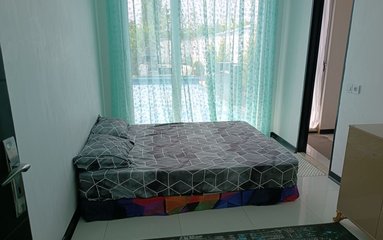 ویلا در شهر چهارباغ واقع شده است.
اقامتگاه در محیطی آرام ویلایی و بومی واقع است.