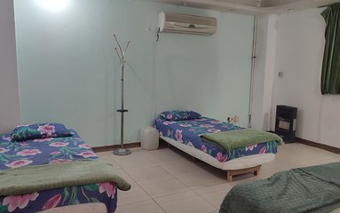 اقامتگاه در شهر اهواز واقع شده است.
