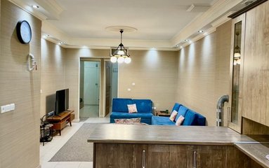 اجاره روزانه آپارتمان دوخوابه غزاله میدان راه آهن تهران، پریا نوری
