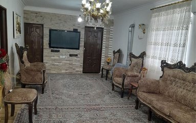 دوخوابه همیشه بهار 2، آستانه اشرفیه