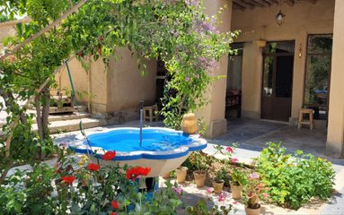 اجاره اجاره بوم گردی موبد - واحد پنج دری آباده، جاباما