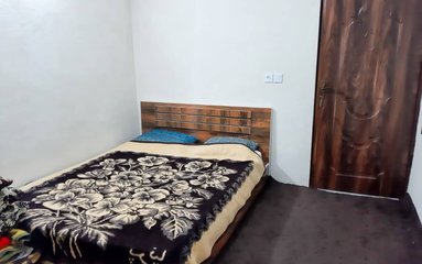 اقامتگاه در جنگل و با فاصه 15 دقیقه ای تا دریا واقع شده است.
دسترسی اقامتگاه به سوپرمارکت و نانوایی 200 متر و به پمپ بنزین 8 دقیقه می باشد.