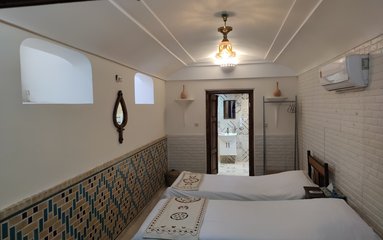 اجاره اجاره بوم گردی عزیز خان - واحد نقل یزد، جاباما