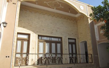 اجاره بوم گردی خانه ارشاد - واحد 2 یزد، محمدحسین ارشاد