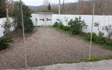 ویلا درسوادکوه بابلکنار روستای کلاریکلا واقع شده است.
اقامتگاه در محیطی آرام جنگلی و بومی واقع است.
بافت محله ویلا روستایی و مسیر دسترسی به اقامتگاه تا درب اقامتگاه آسفالت می باشد.
وضعیت آنتن دهی همراه اول، ایرانسل و رایتل عالی می باشد.