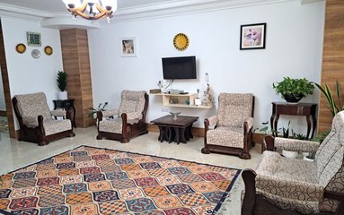 یک خوابه ساحلی پویان، فریدون کنار
