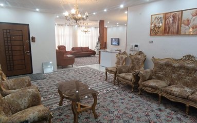 اجاره روزانه آپارتمان دوخوابه امامیه مشهد، حسن عبدی