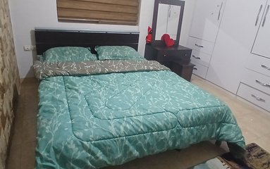 ویلا در شهر سنگر (سرآوان) واقع شده است. اقامتگاه در محیطی آرام ویلایی و غیر بومی واقع است.