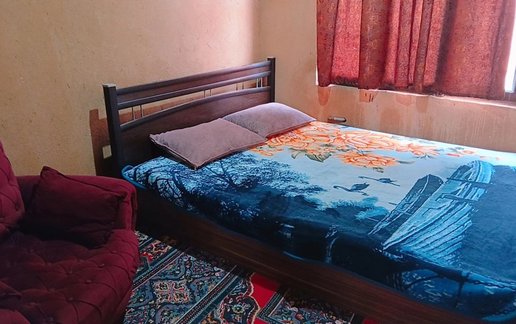 اجاره اقامتگاه سنتی گل باغ باران - واحد گل یاس