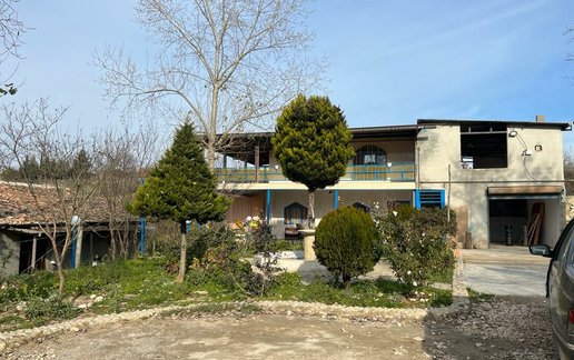 اجاره اقامتگاه سنتی گل باغ باران - واحد یک خوابه گل رز