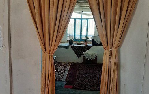 اجاره بوم گردی حاج عطا - واحد نسترن