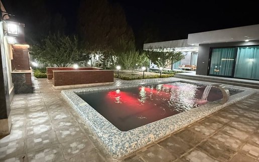 اجاره ویلا سه خوابه استخردار سرسبز
