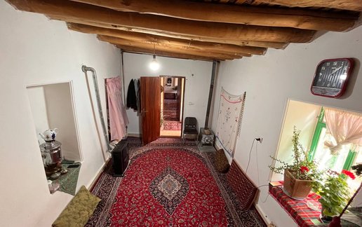 رزرو ویلا دوخوابه سنتی باغ بهشت روئین