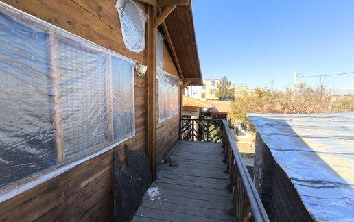 رزرو کلبه دوخوابه چوبی استخردار آبگرم مردانه