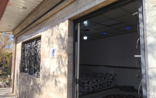 رزرو کلبه دوخوابه چوبی استخردار آبگرم مردانه