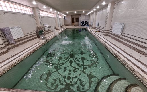 اجاره ویلا چهارخوابه دوبلکس استخردار آبگرم گوراب زرمیخ