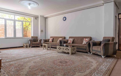 اجاره سوئیت دوخوابه توت و انگور