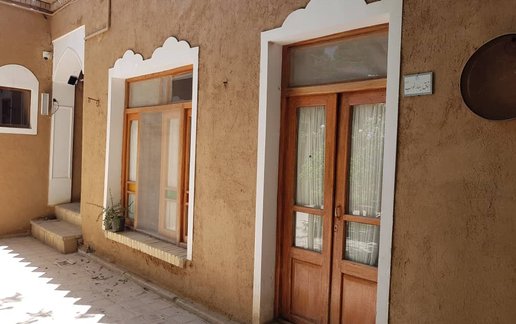 رزرو بوم گردی نی چشمه - واحد بهارخواب