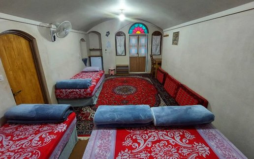 اجاره بوم گردی عمارت سنتی مهربانو - واحد چهارتخته سیمین دخت