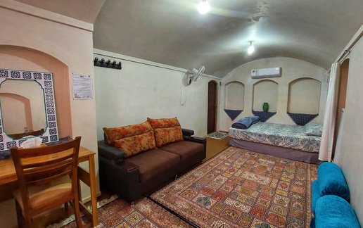 رزرو بوم گردی عمارت سنتی مهربانو - واحد دوتخته ایران دخت