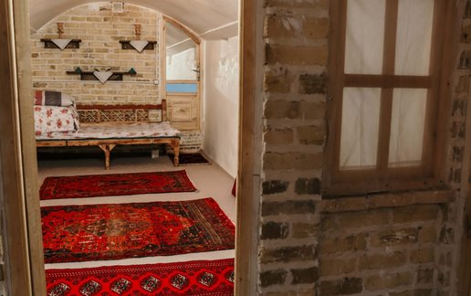 اجاره اقامتگاه سنتی باغ ایلخانی امیر - واحد ارساس