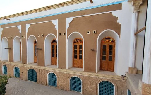 رزرو اقامتگاه سنتی اسفنجان - واحد 3