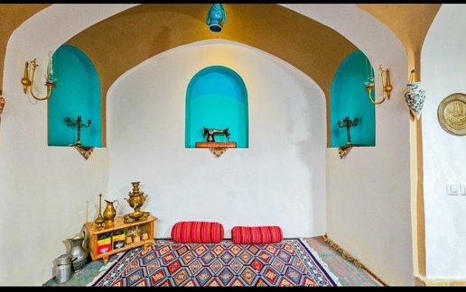 رزرو بوم گردی عمارت سرهنگ 1 - واحد پاسیار