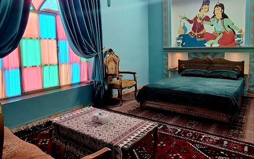 رزرو بوم گردی عمارت سرهنگ 1 - واحد پاسیار