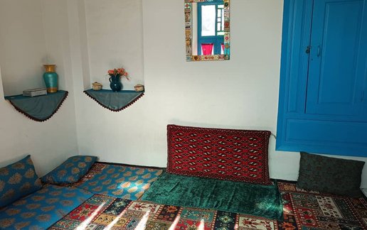 اجاره بوم گردی خانه دوستیی - واحد خاتون