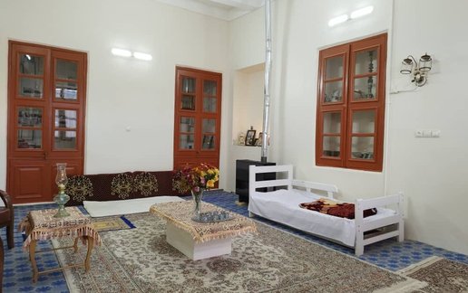 رزرو اقامتگاه سنتی حاج نخعی - واحد مادربزرگ