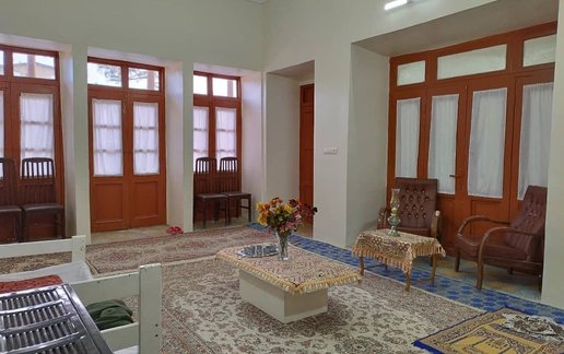 رزرو اقامتگاه سنتی حاج نخعی - واحد مادربزرگ