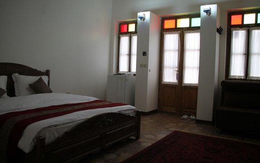 رزرو اقامتگاه سنتی اسفنجان - واحد 3