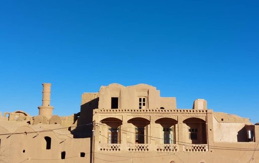 اجاره بوم گردی رَف - اتاق اصلی