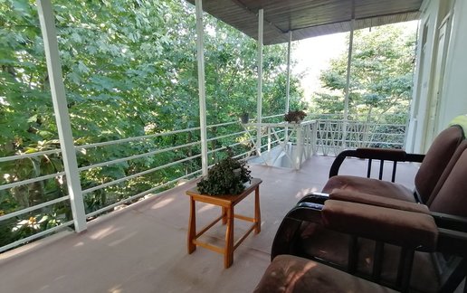 رزرو کلبه دوخوابه سنتی گل سرخ