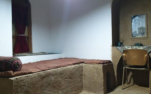 اجاره بوم گردی قلعه تاریخی کریم خان - واحد جهانشاه خان ۲