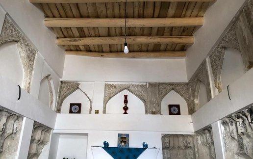 رزرو اقامتگاه سنتی عمارت اجلال - واحد یاد