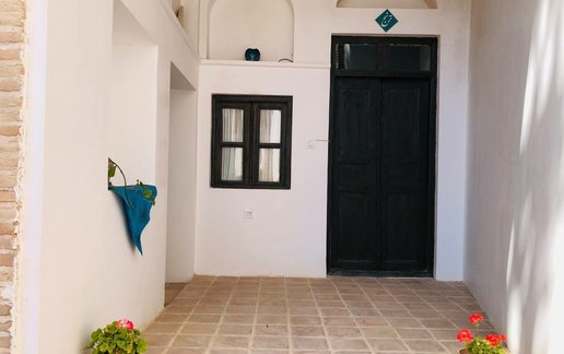 رزرو اقامتگاه سنتی عمارت اجلال - واحد شاه نشین