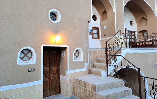 اجاره اقامتگاه سنتی برج کبوتر واحد عشق