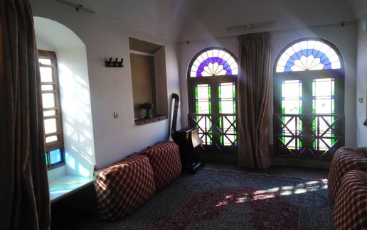 رزرو بوم گردی حاجی خان - واحد۱