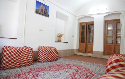 رزرو بوم گردی حاجی خان - واحد5