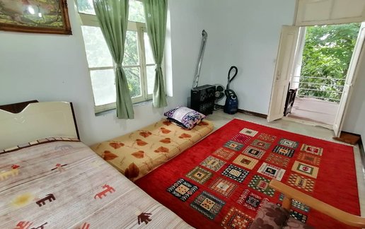 رزرو کلبه دوخوابه سنتی گل سرخ