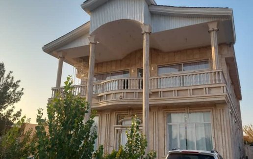رزرو ویلا سه خوابه دوبلکس استخردار آبگرم محمدی