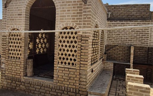 رزرو بوم گردی خونه خاکی - واحد آلاچیق سنتی