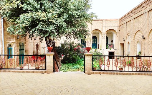 اجاره اقامتگاه سنتی عمارت پدری جامعی - واحد تو مین حوش ۵