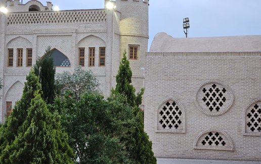 اجاره بوم گردی عمارت حاکم 1 - واحد شیرین و فرهاد