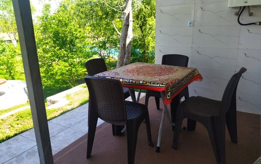 اجاره ویلا یک خوابه باغ ایرونی