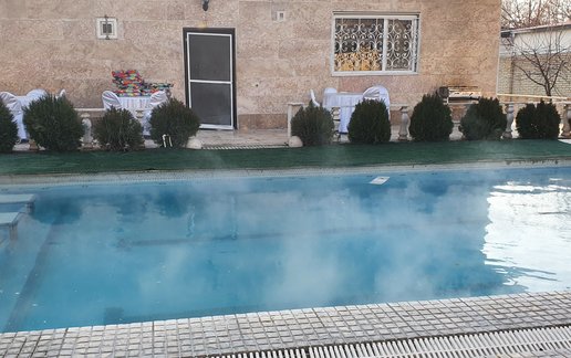 اجاره ویلا دوخوابه استخردار هزارو یک شب