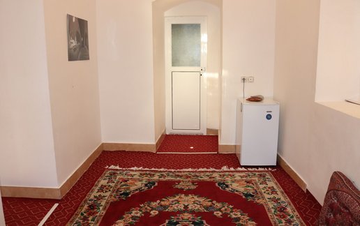 اجاره بوم گردی سرای سنتی زنده دلان - واحد خاتون