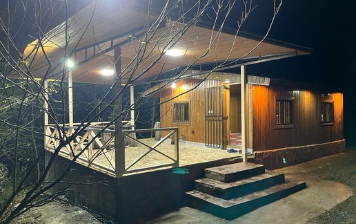 اجاره کلبه یک خوابه چوبی باغ میلا