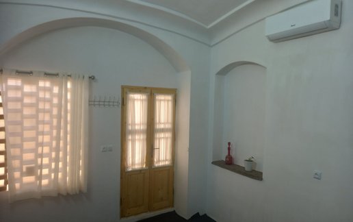 اجاره اقامتگاه سنتی سرای بمانی - واحد آترین بانو